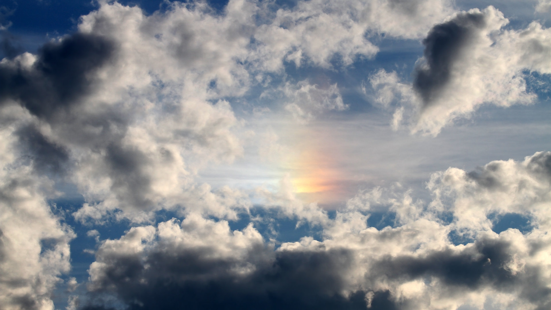 风暴越过富士山，三笘薰那记神代传球为何让五万华侨瞬间失语
