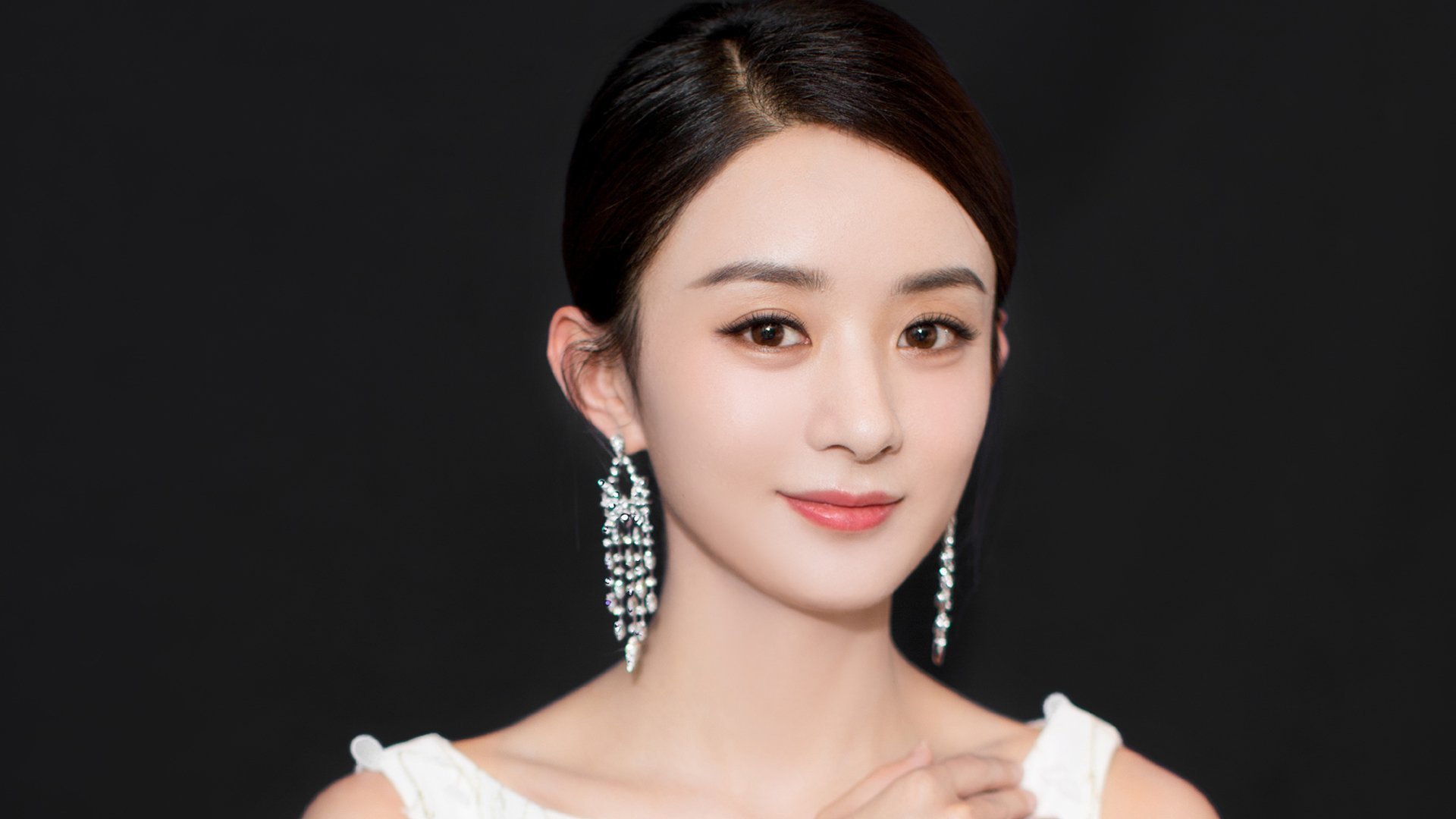 丝绸之盾与手术刀，当摩洛哥遇见国际米兰，戈麦斯如何撕碎钢铁防线