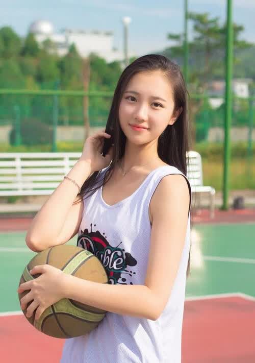 2026世界杯新王诞生，克罗地亚铁骑碾压意大利，18岁佩德里一战封神